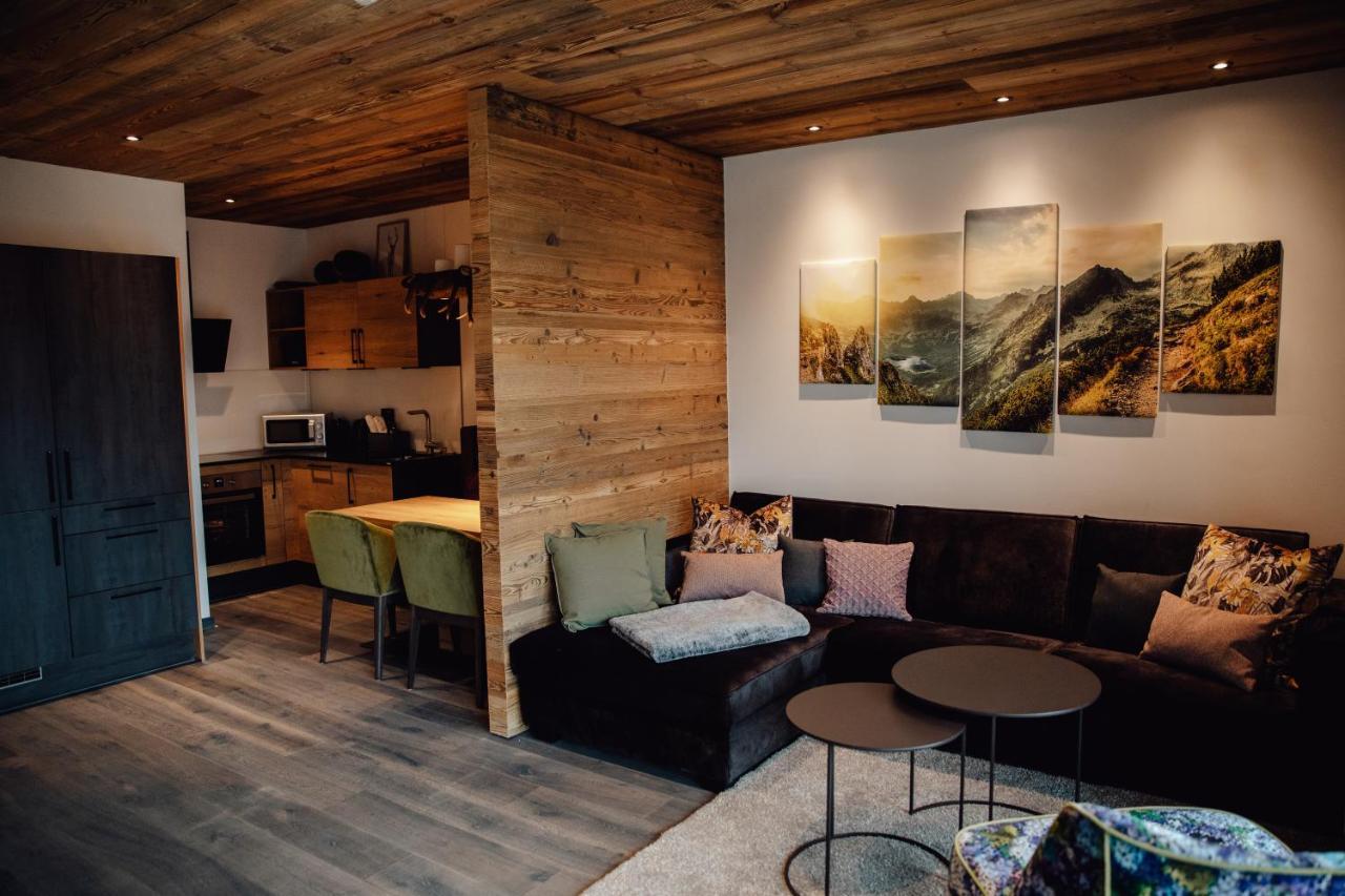 Zillertal Juwel Apartment Fuegen Exterior photo